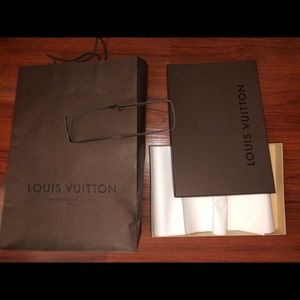 🛍📦 Louis Vuitton bags & Boxes 📦🛍
